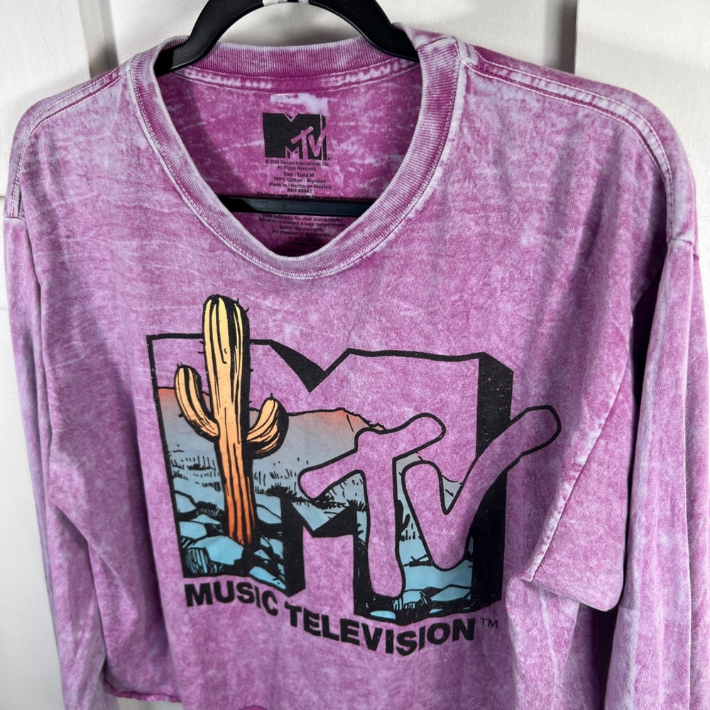 MTV Music Television Desert Cactus Mineral‎ Wash Purple Crop Top Long Sleeve M